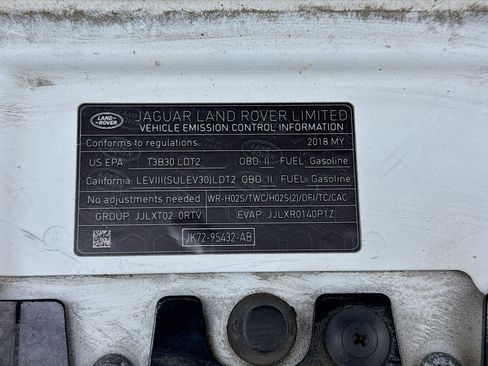 Used 2018 Land Rover Range Rover Evoque image 20