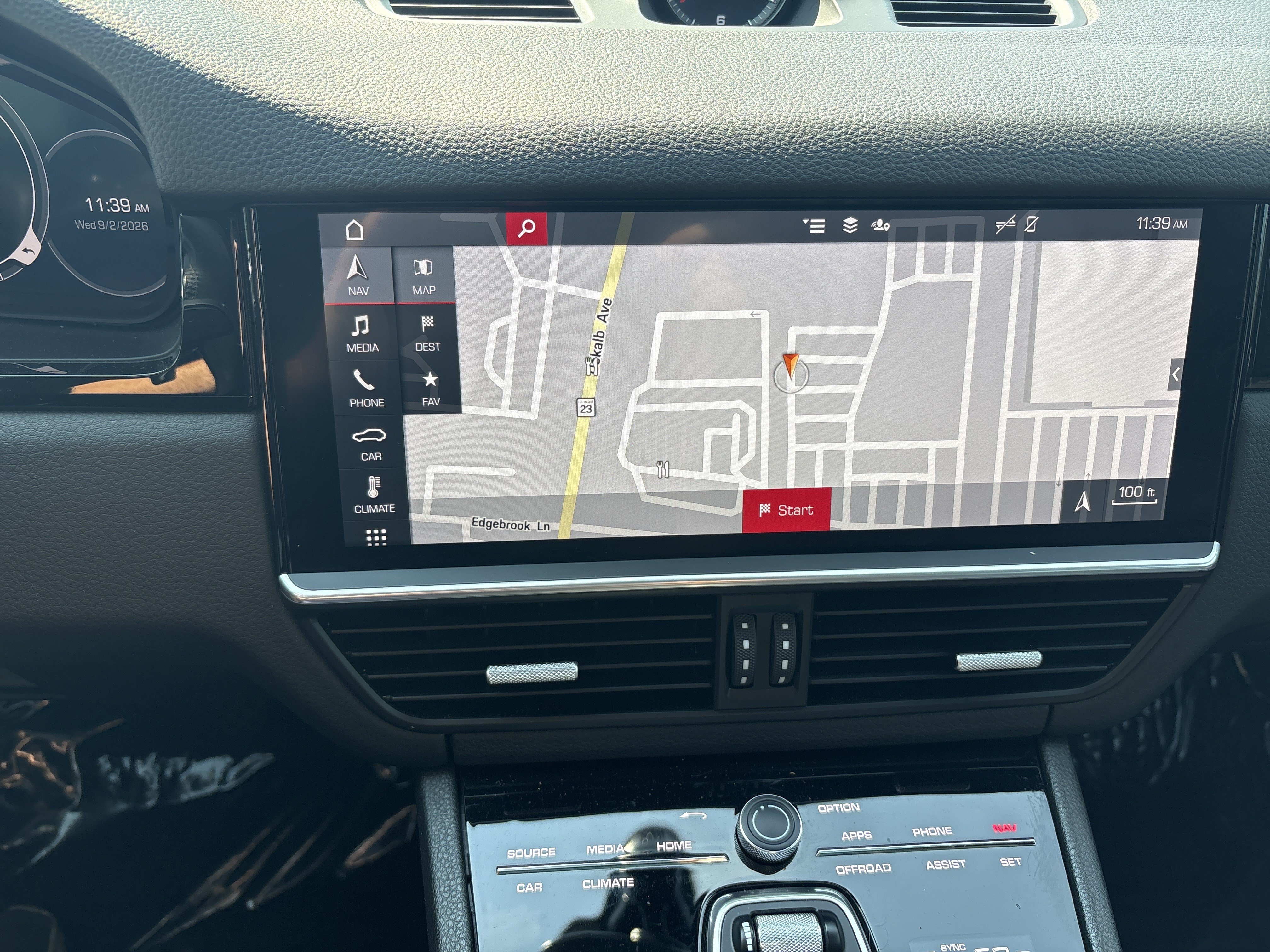 Used 2020 Porsche Cayenne AWD/4WD image 22