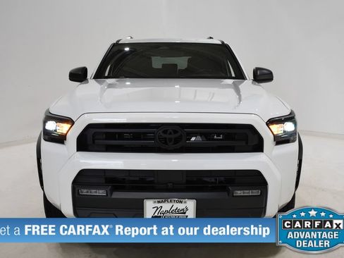 Used 2025 Toyota 4Runner SR5 AWD/4WD image 2