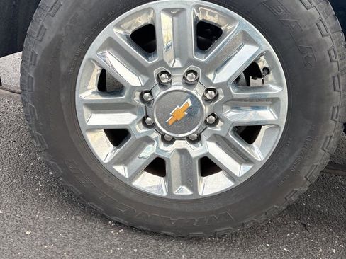 Used 2024 Chevrolet Silverado 3500 High Country w/ High Country Premium Package image 20