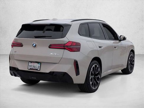 Used 2025 BMW X3 xDrive30i w/ Premium Package AWD/4WD image 5