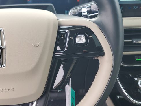 New 2026 Lincoln Corsair Grand Touring image 18