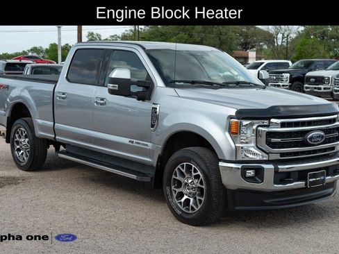 Used 2021 Ford F250 Lariat w/ Lariat Ultimate Package AWD/4WD image 3