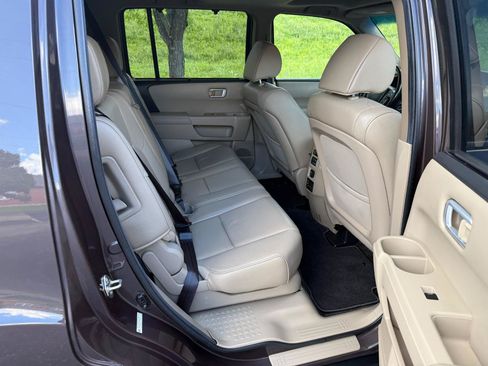 Used 2012 Honda Pilot Touring image 25