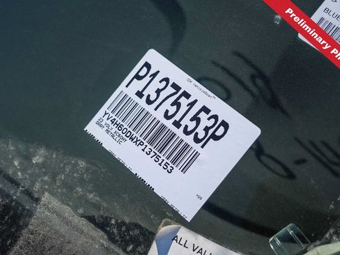 Used 2023 Volvo XC60 T8 Plus w/ Climate Package AWD/4WD image 21