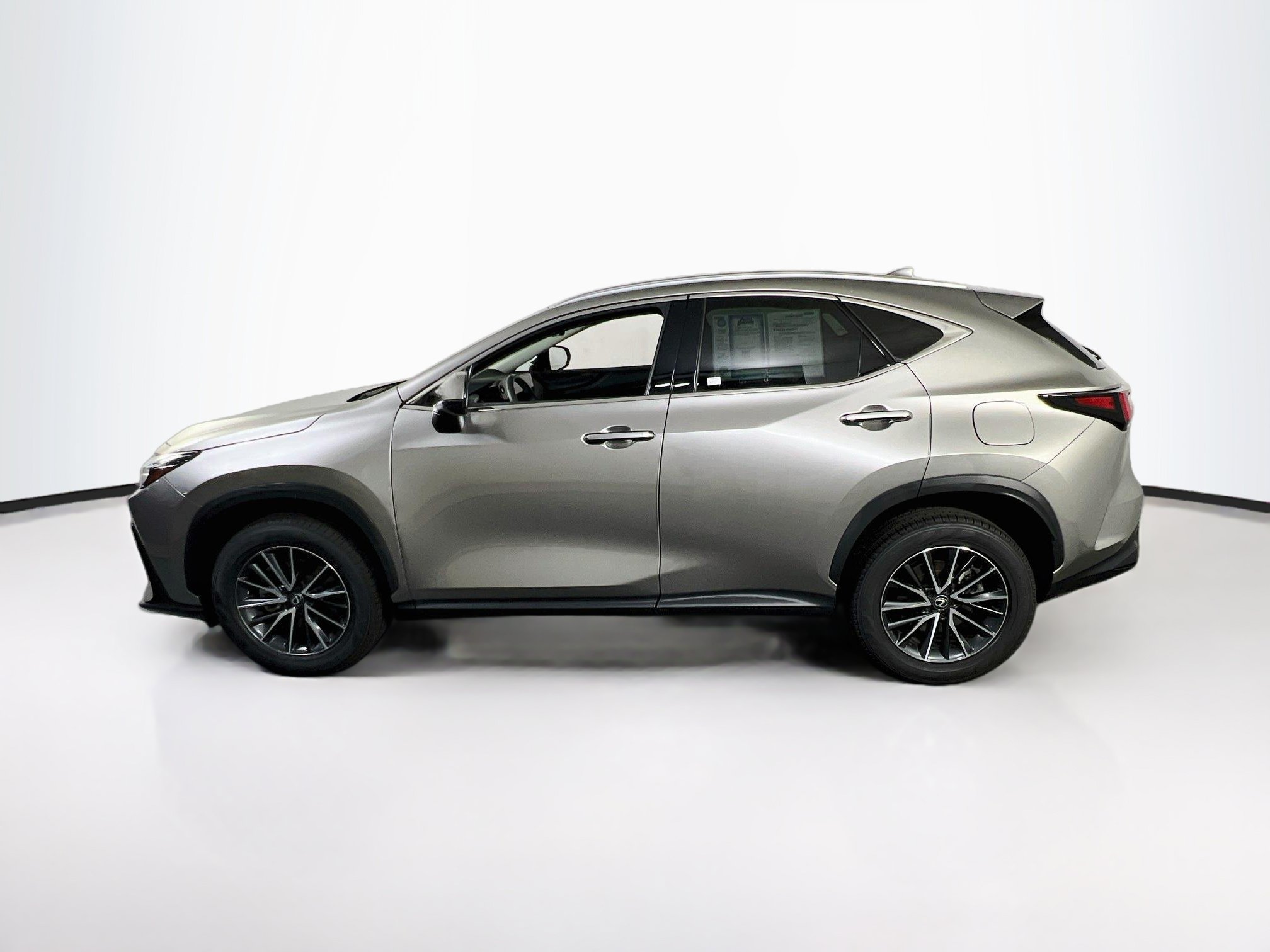 Used 2025 Lexus NX 350 AWD w/ Accessory Package (2T) image 8