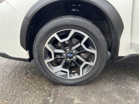 Used 2016 Subaru Crosstrek 2.0i Limited image 11