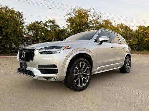 Used 2019 Volvo XC90 T6 Momentum w/ Protection Package Premier image 2