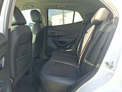 Certified 2022 Buick Encore Preferred w/ Safety Package image 23