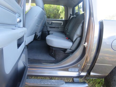 Used 2017 RAM 1500 Big Horn image 21