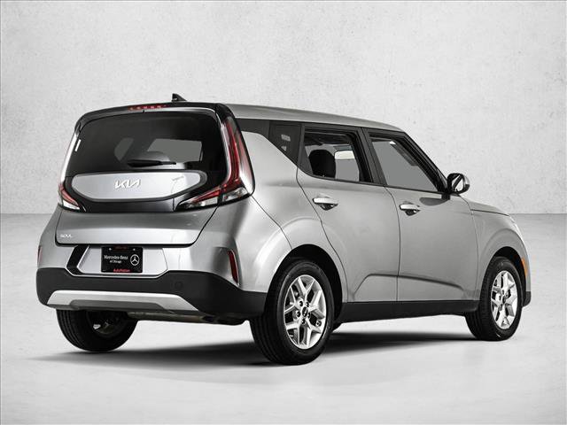 Used 2024 Kia Soul LX w/ Option Group 015 FWD image 5
