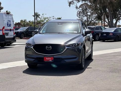 Used 2019 MAZDA CX-5 Touring FWD image 5