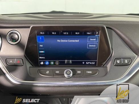 Used 2020 Chevrolet Blazer LT FWD image 22
