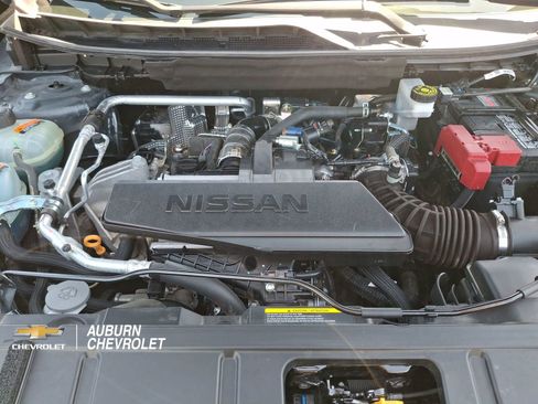 Used 2024 Nissan Rogue S AWD/4WD image 26