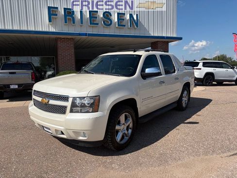 Used 2013 Chevrolet Avalanche LTZ AWD/4WD image 1