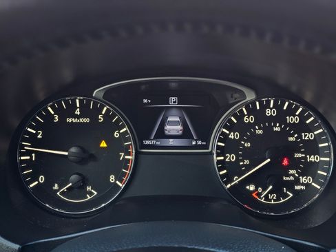 Used 2018 Nissan Altima 2.5 SR w/ SR Special Edition image 11