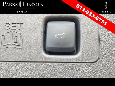 Used 2020 Lincoln Corsair FWD image 9