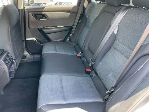 Certified 2023 Nissan Rogue S AWD/4WD image 6
