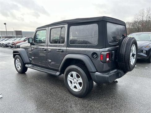 Used 2021 Jeep Wrangler Unlimited Sport image 5