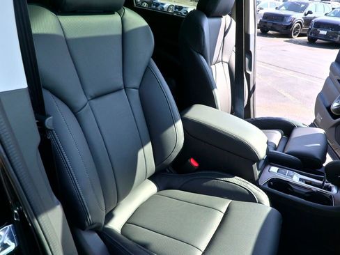 New 2025 Subaru Ascent Touring image 27