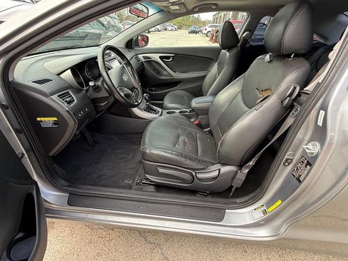 Used 2014 Hyundai Elantra Base 2dr Coupe w/ Option Group 2 image 40