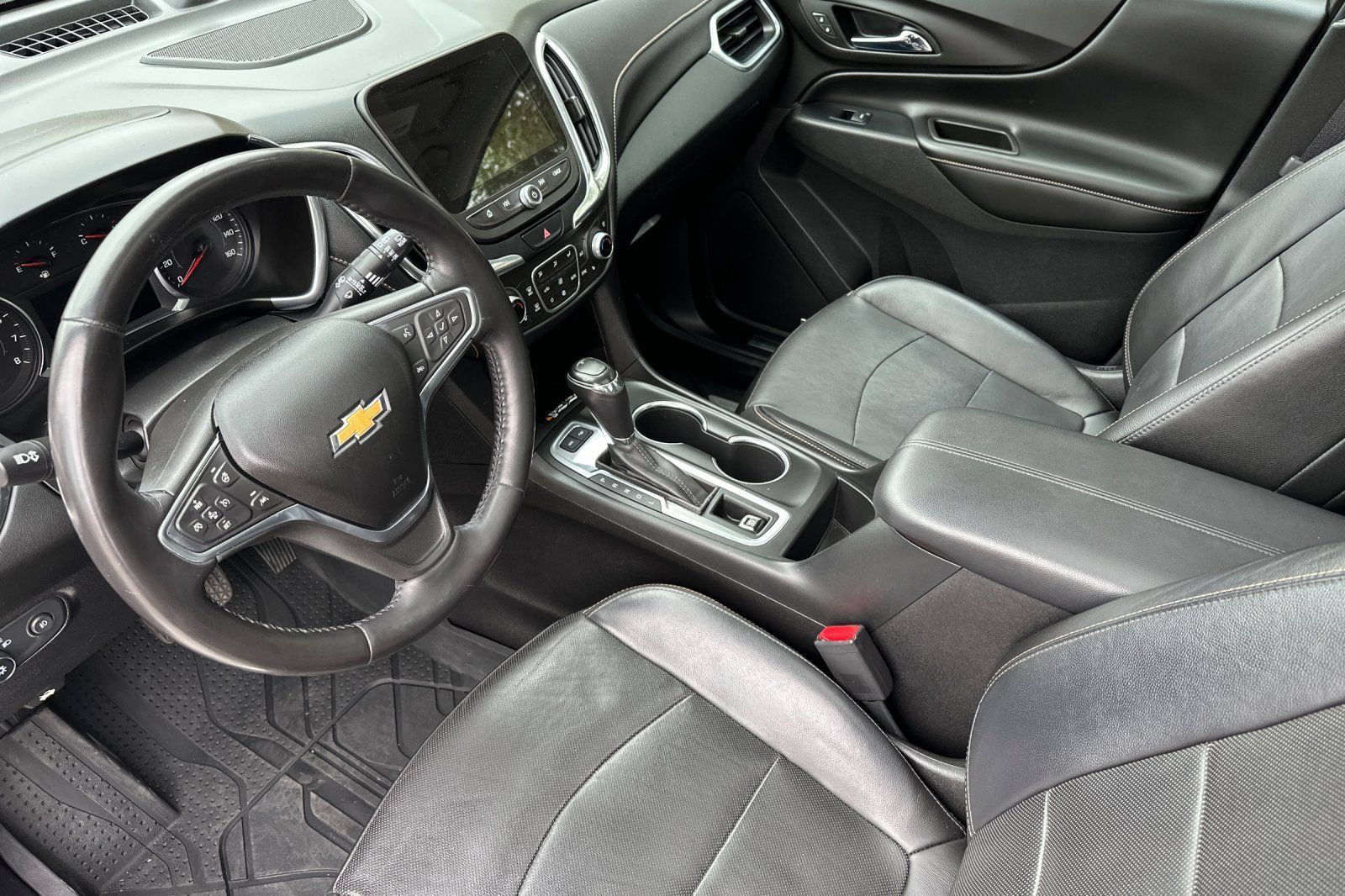 Used 2018 Chevrolet Equinox Premier AWD/4WD image 10