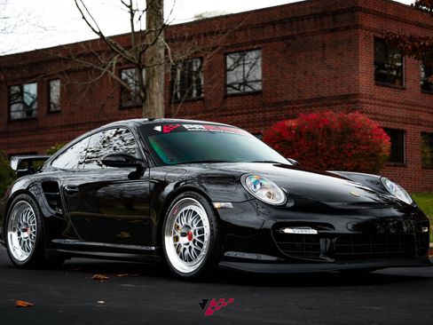 Used 2008 Porsche 911 GT2 RWD image 7