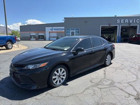 Used 2020 Toyota Camry LE w/ Cold Weather Package AWD/4WD image 15