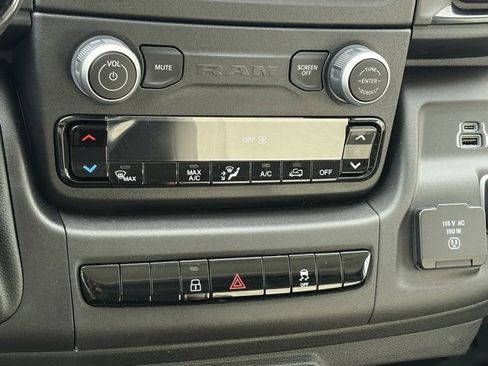 Used 2024 RAM ProMaster 3500 w/ Power Group image 21