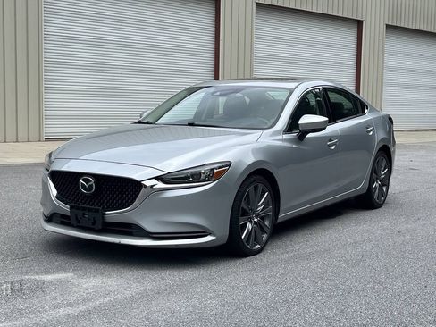 Used 2018 MAZDA MAZDA6 Touring FWD image 2