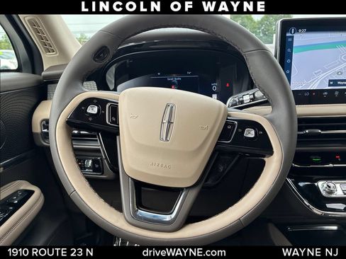 Certified 2023 Lincoln Corsair AWD image 25