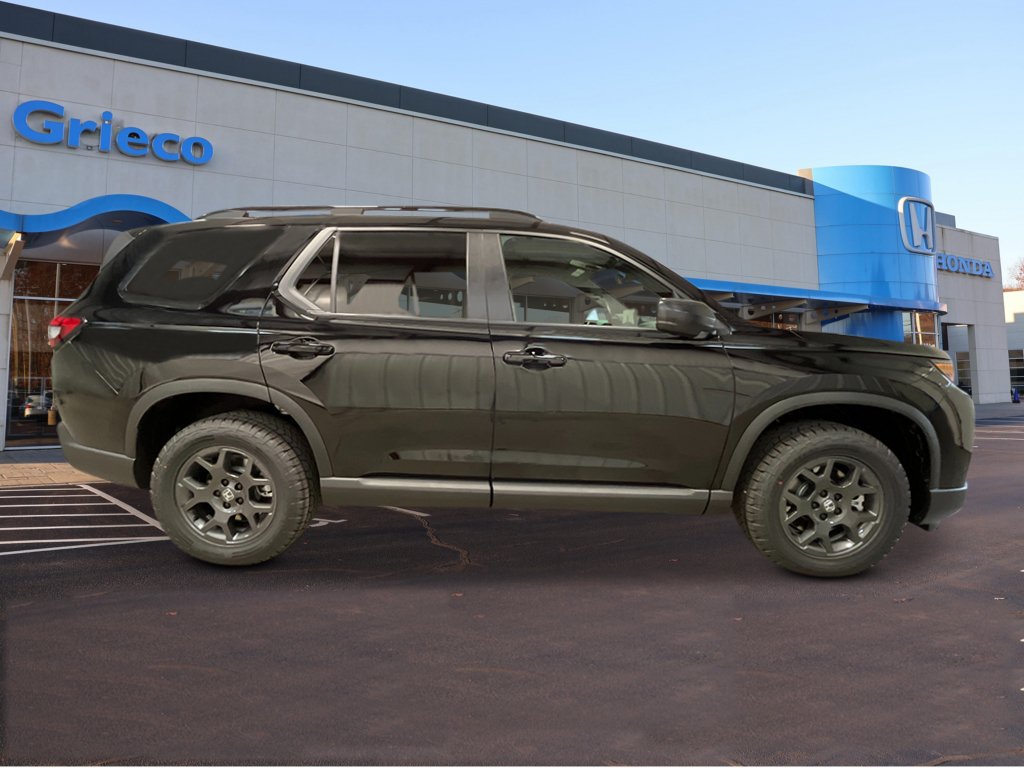 New 2026 Honda Pilot TrailSport image 8