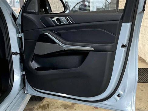 Used 2026 BMW X5 sDrive40i image 22