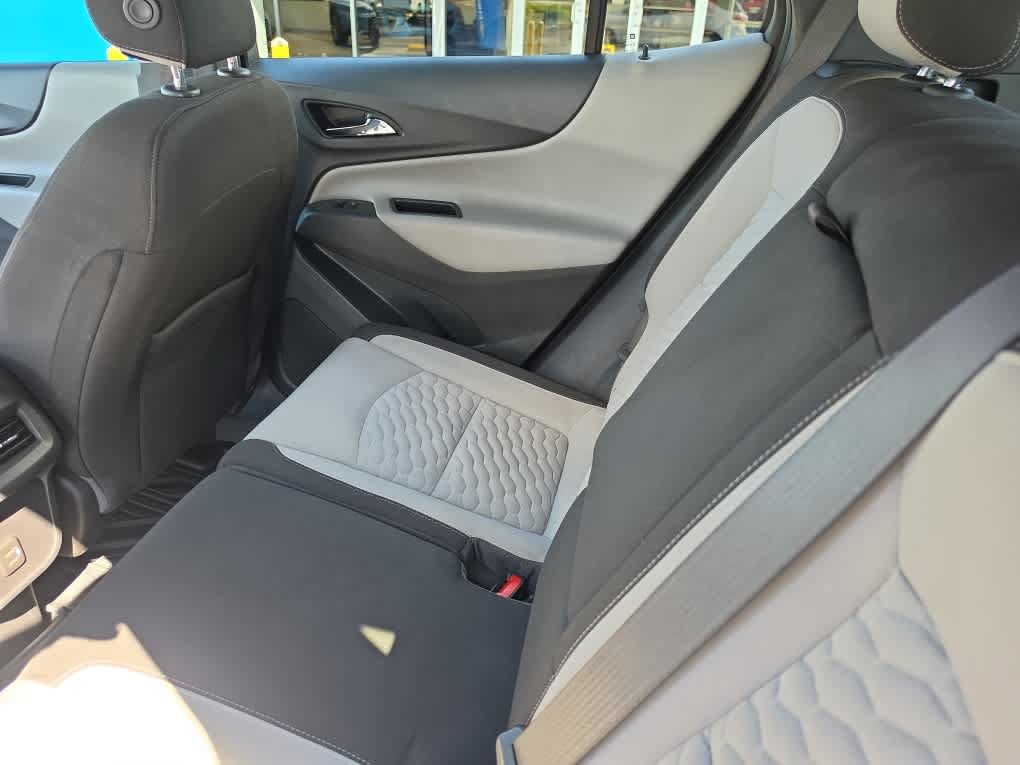 Used 2021 Chevrolet Equinox LT FWD image 26