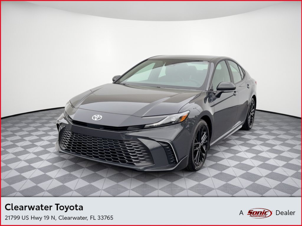 Used 2026 Toyota Camry SE FWD image 1