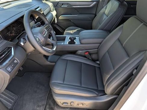 New 2026 GMC Acadia Elevation w/ Elevation Premium Package FWD image 12