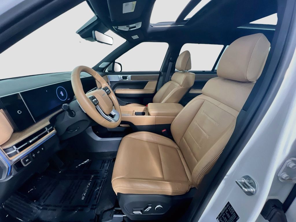 Certified 2025 Hyundai Santa Fe Limited AWD/4WD image 22