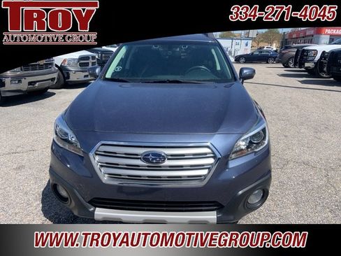 Used 2017 Subaru Outback 2.5i Limited image 6