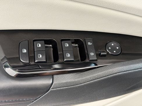 Used 2023 Kia Sportage EX FWD image 25