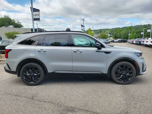 Used 2022 Kia Sorento SX FWD image 6