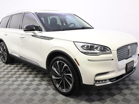 Used 2020 Lincoln Aviator Reserve w/ Equipment Group 202A AWD/4WD image 8