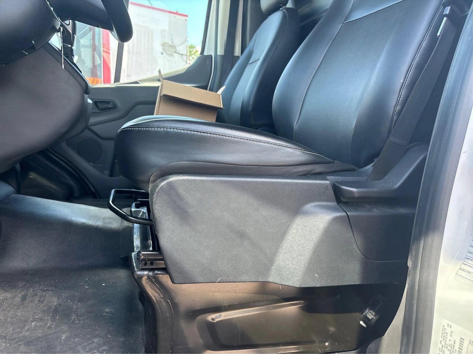 Used 2021 Ford Transit 250 Medium Roof RWD image 16