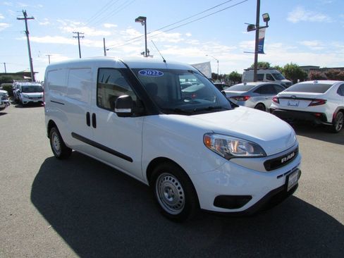 Used 2022 RAM ProMaster City Tradesman w/ Mopar Trailer Tow Group FWD image 2