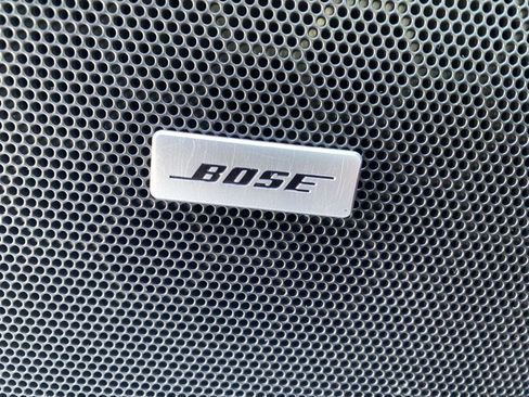 Used 2023 Chevrolet Traverse LT w/ LT Premium Package image 23