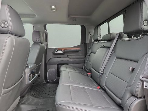 Used 2023 GMC Sierra 1500 Denali AWD/4WD image 10