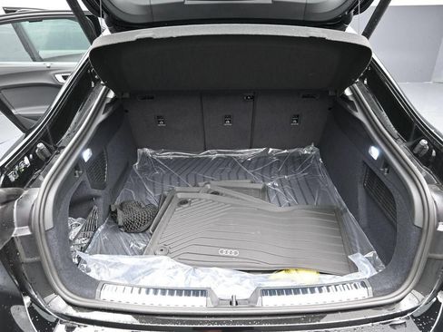 Used 2025 Audi A5 2.0T Premium Plus w/ Premium Plus AWD/4WD image 12