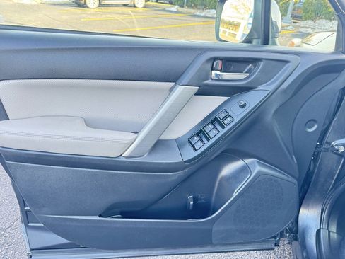 Used 2015 Subaru Forester 2.5i Limited w/ Popular Package #2 image 24