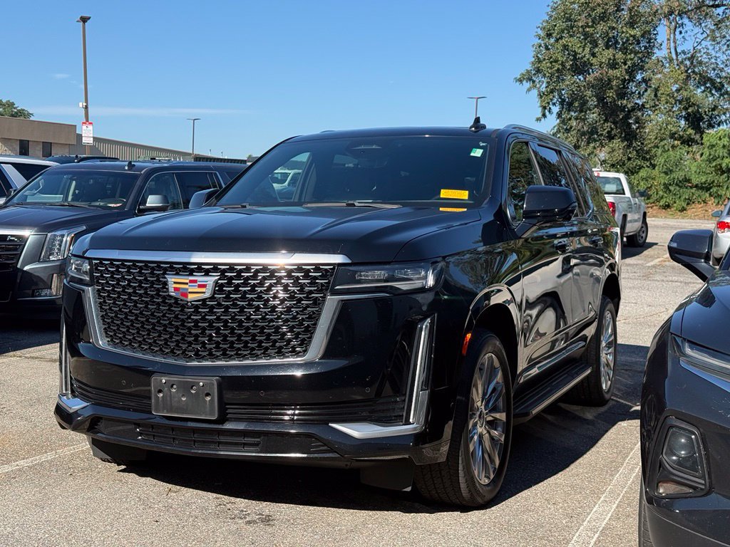 Used 2021 Cadillac Escalade Premium Luxury AWD/4WD image 3