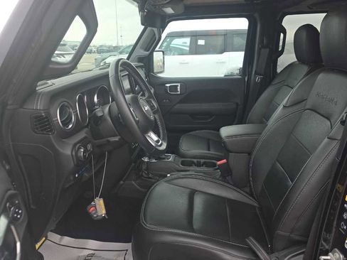 Used 2023 Jeep Wrangler Sahara w/ Cold Weather Group image 10