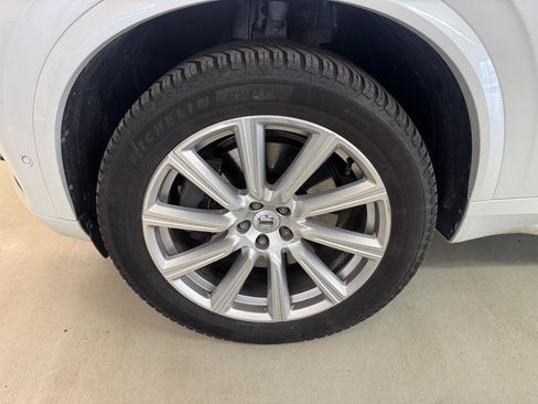 Used 2016 Volvo XC90 T8 Inscription w/ Vision Package image 27
